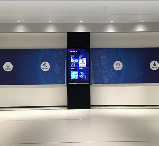 智慧展示之--智能滑軌屏